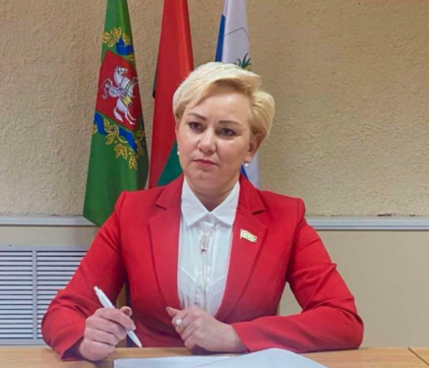 Член Совета Республики Национального собрания Республики Беларусь, председатель Ушачского районного Совета депутатов Наталья Маркович поделилась мнением о Всебелорусском народном собрании