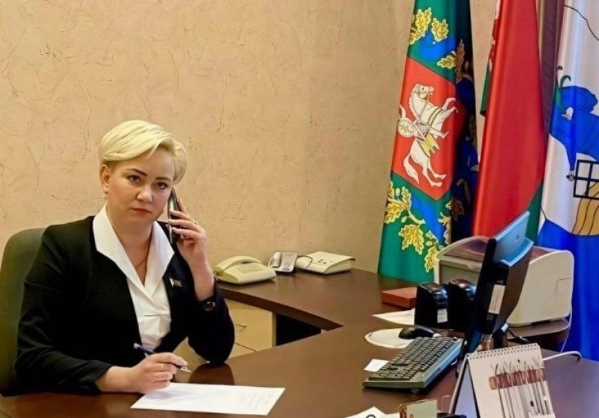 Члены Совета Республики провели Единый день прямых телефонных линий