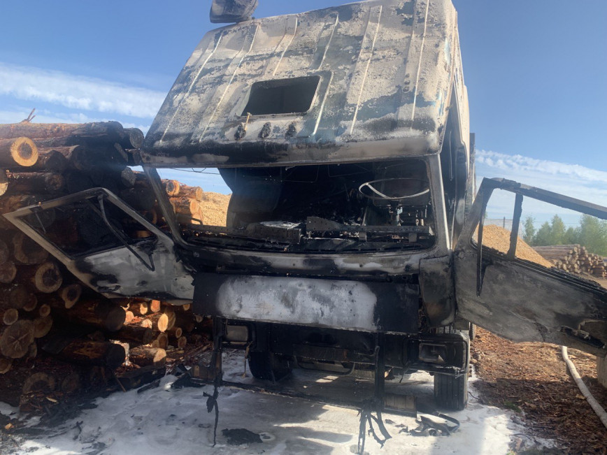 Пожар автомобиля МАЗ