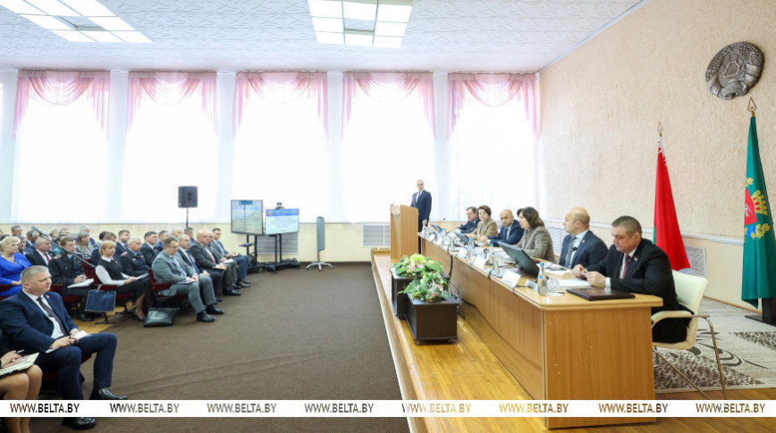 ЖКГ, ахова здароўя, развіццё тэрыторый. Работу са зваротамі ў Віцебскай вобласці разгледзелі ва Ушачах